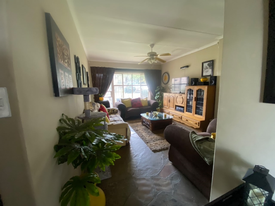3 Bedroom Property for Sale in Sasolburg Free State